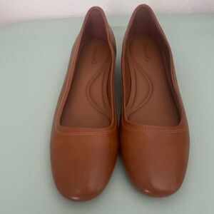 BareTraps Brown Loafers